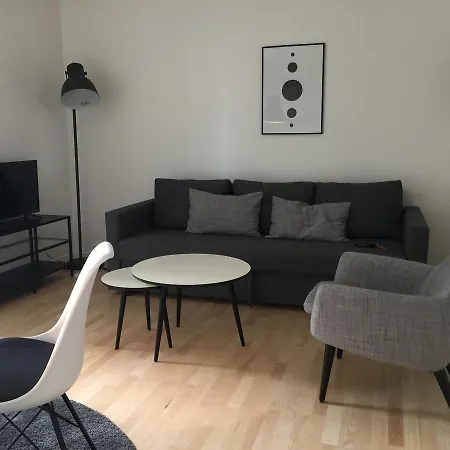Two-bedroom In - Edvard Thomsens Vej 57 Lejlighed *